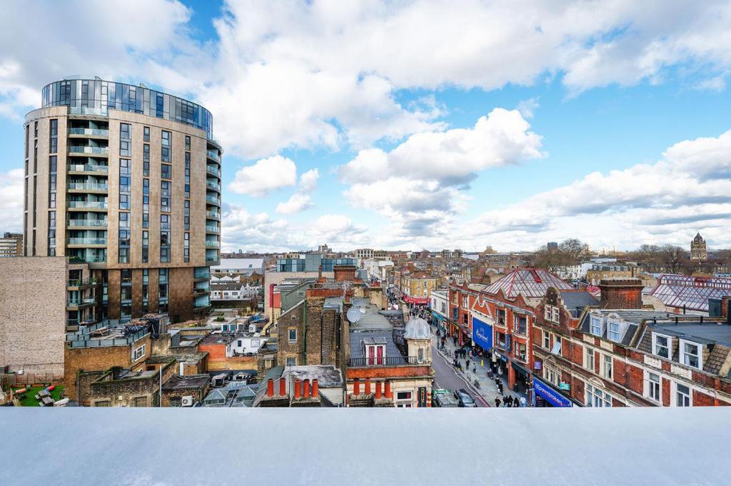Modern Serviced 3-Bedroom Flat In East London Exterior foto